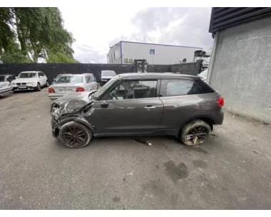 Tableau de bord MINI MINI 2 R61 PACEMAN COUPE Essence
