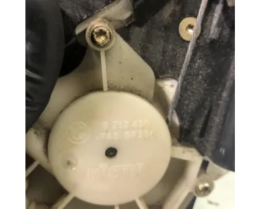 Leve vitre electrique arriere droit BMW SERIE 5 E39 PHASE 2 Diesel