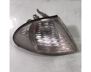Optique avant secondaire droit (feux)(clignotant) BMW SERIE 3 E46 PHASE 1 Diesel 2