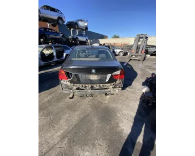 Custode arriere droit (porte) BMW SERIE 3 E90 PHASE 1 Diesel