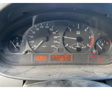 Cache moteur  BMW SERIE 3 E46 TOURING PHASE 1 BREAK Diesel