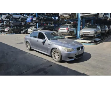 Support de phare droit (tôle) BMW SERIE 5 E60 Essence
