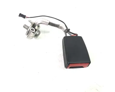 Attache ceinture arriere droit BMW SERIE 5 F10 PHASE 2 Diesel