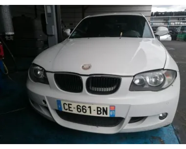 Vitre avant gauche BMW SERIE 1 E81 Diesel