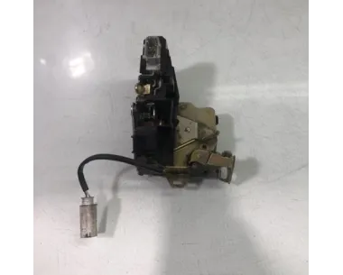 Serrure arriere gauche BMW SERIE 7 E38 Diesel
