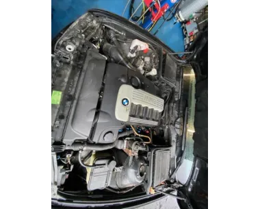 Vitre avant gauche BMW SERIE 5 E39 TOURING PHASE 2 BREAK Diesel