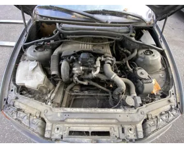 Support aile gauche BMW SERIE 3 E46 PHASE 1 Diesel