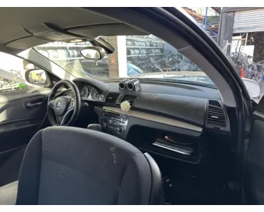 Coquille de retroviseur droit BMW SERIE 1 E81 Diesel