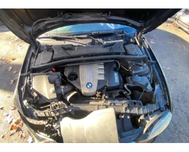 Bas de caisse gauche BMW SERIE 1 E81 Diesel