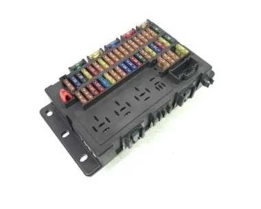 Porte fusible MINI MINI 1 R50/R53 PHASE 1 Essence