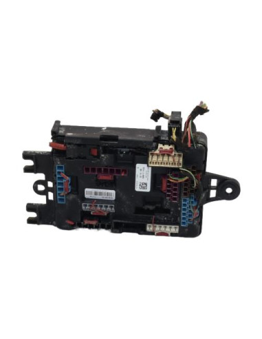 Porte fusible BMW SERIE 1 F21 PHASE 1 Diesel