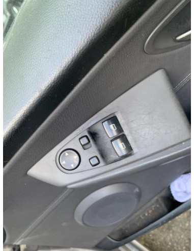 Vitre avant droit BMW SERIE 6 E63 COUPE PHASE 1 Essence