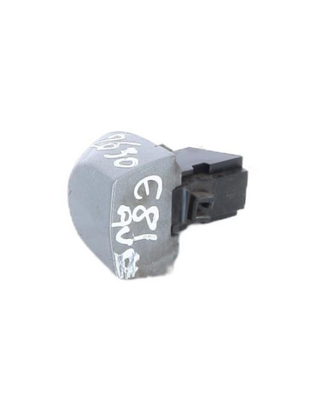 Cache serrure BMW SERIE 1 E81 Diesel