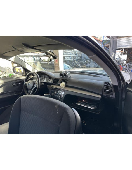 Tableau de bord BMW SERIE 1 E81 Diesel