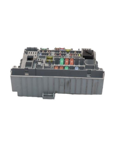 Porte fusible BMW SERIE 1 E87 PHASE 1 Diesel