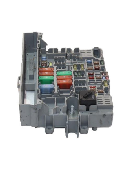 Porte fusible BMW SERIE 1 E87 PHASE 1 Diesel