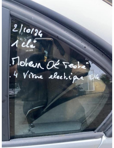 Cache moteur  BMW SERIE 3 E46 PHASE 1 Diesel