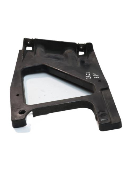 Support de pare chocs arriere BMW SERIE 1 E81 Diesel