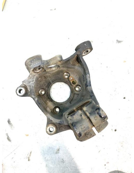 Fusee avant droit BMW X3 F25 PHASE 1 