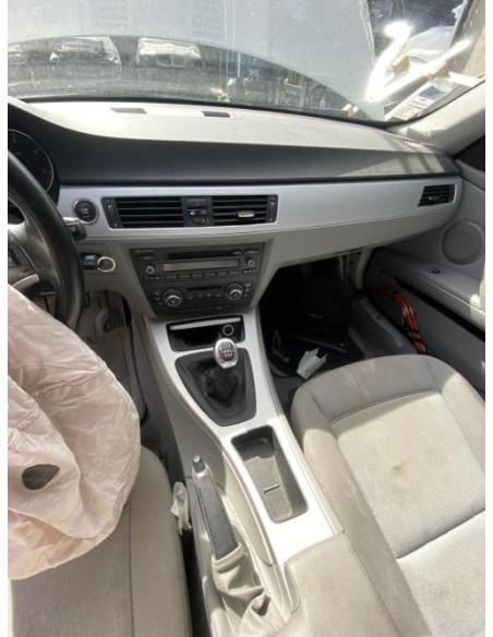 Fusee avant droit BMW SERIE 3 E92 COUPE PHASE 1 Diesel