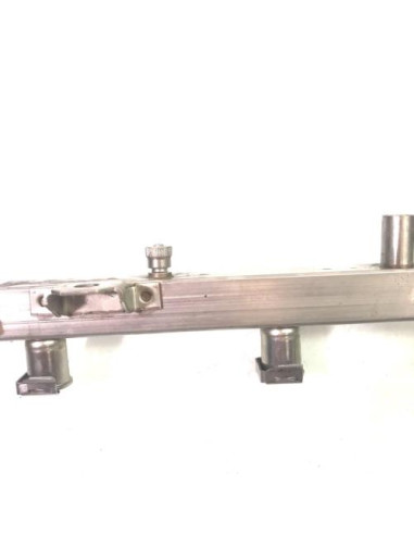 Rampe injection BMW SERIE 3 E46 COUPE PHASE 2 Essence