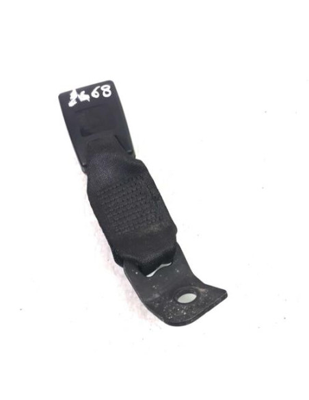 Attache ceinture arriere gauche BMW SERIE 1 E87 PHASE 2 Diesel