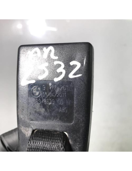 Attache ceinture arriere gauche BMW SERIE 3 E90 PHASE 2 Diesel