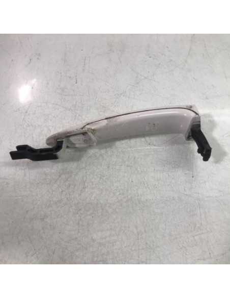 Poignee porte avant gauche BMW SERIE 1 E87 PHASE 2 Diesel