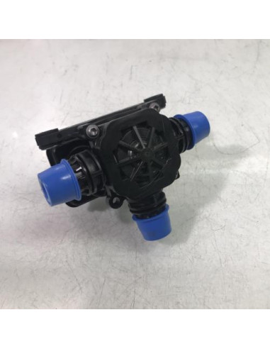 Pompe à eau BMW SERIE 5 G60 
