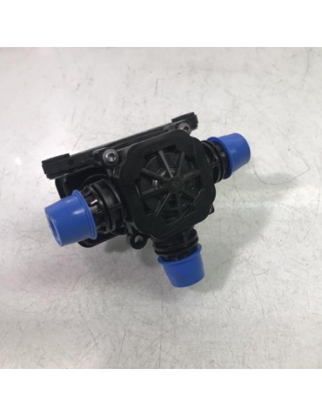 Pompe à eau BMW SERIE 5 G60 