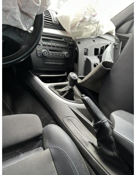 Bras essuie glace avant gauche BMW SERIE 1 E81 Diesel