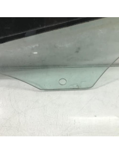 Vitre arriere gauche BMW SERIE 3 E90 PHASE 1 Essence 2