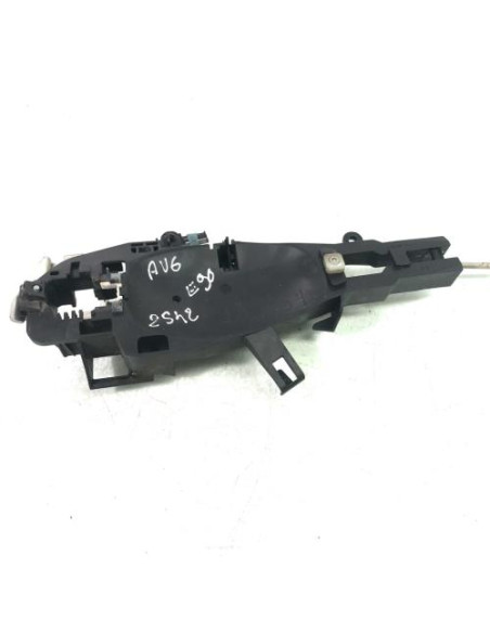 Support poignee porte avant gauche BMW SERIE 3 E90 PHASE 1 Essence