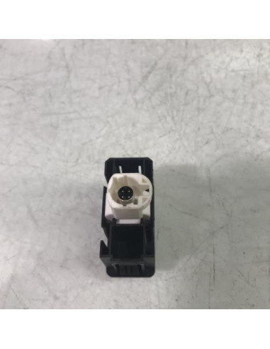 Prise port USB BMW SERIE 3 F31 TOURING PHASE 2 BREAK Diesel