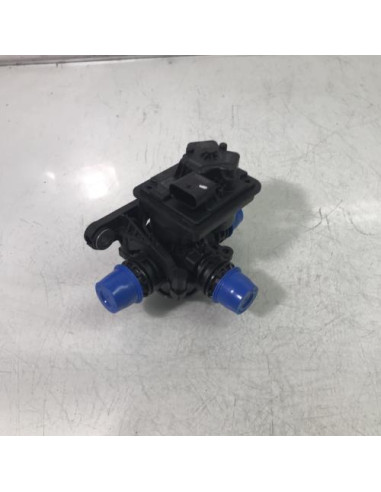 Pompe à eau BMW X1 U11 