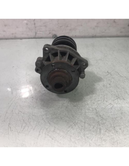 Pompe à eau BMW SERIE 5 E60 Essence