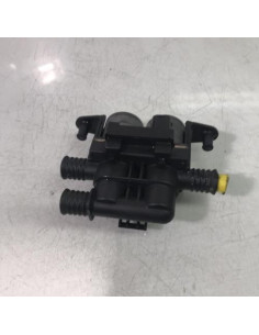 Robinet de chauffage BMW SERIE 5 E39 PHASE 2 Diesel 2