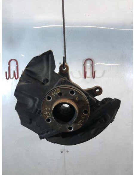 Fusee avant droit BMW X5 E53 