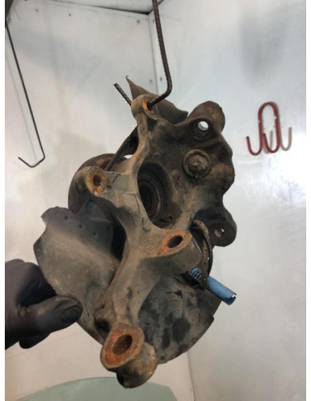 Fusee avant droit BMW X5 E53 