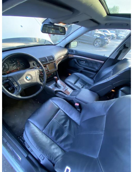 Console central (interieur plastique) BMW SERIE 5 E39 TOURING PHASE 1 BREAK Diesel