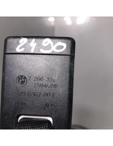Attache ceinture arriere gauche BMW SERIE 1 F20 PHASE 2 Essence