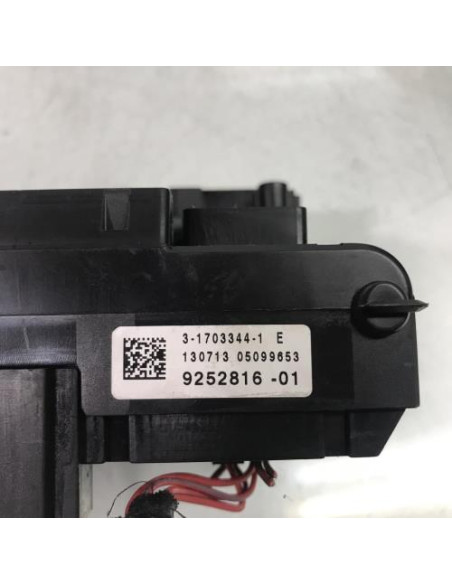 Porte fusible BMW SERIE 5 F07 GRAN TURISMO PHASE 2 Essence