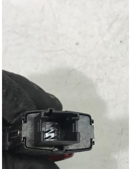Bouton de warning BMW SERIE 5 F07 GRAN TURISMO PHASE 2 Essence