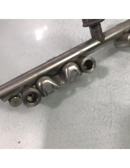 Rampe injection BMW SERIE 1 F20 PHASE 1 Essence