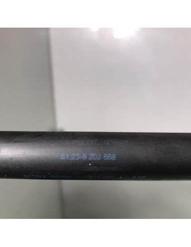 Verin de capot BMW SERIE 3 E46 PHASE 2 Essence
