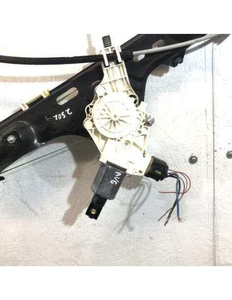 Leve vitre electrique avant gauche BMW X1 E84 PHASE 1 Diesel
