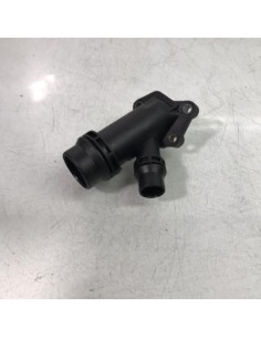 Boitier eau BMW SERIE 3 E46 PHASE 1 Diesel 2