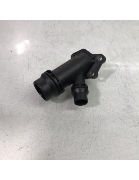 Boitier eau BMW SERIE 3 E46 PHASE 1 Diesel