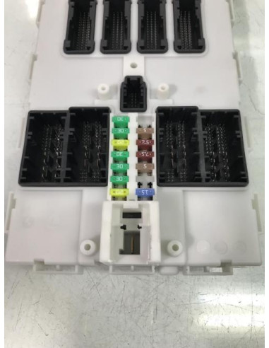 Porte fusible BMW X1 F48 PHASE 1 