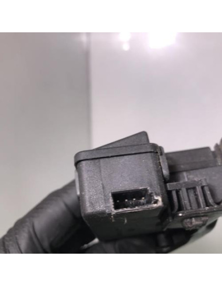 Serrure de coffre BMW SERIE 3 E90 PHASE 1 